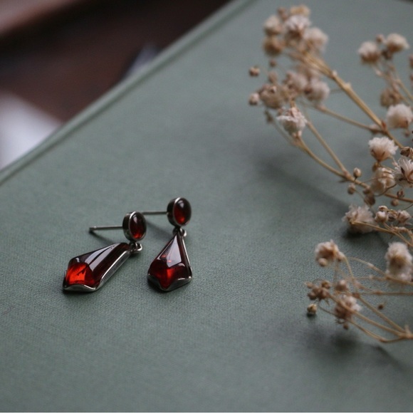 1970's Sterling Amber Citrine Drop Earrings - Picture 4 of 7